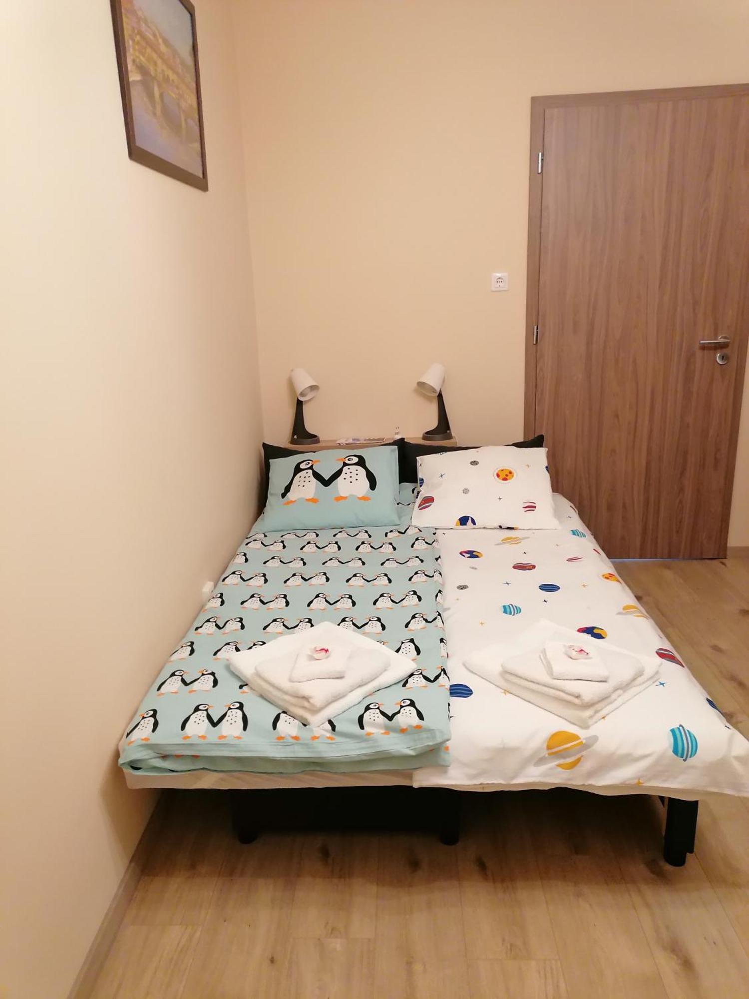 Central Park Apartman Szekszárd Exterior foto