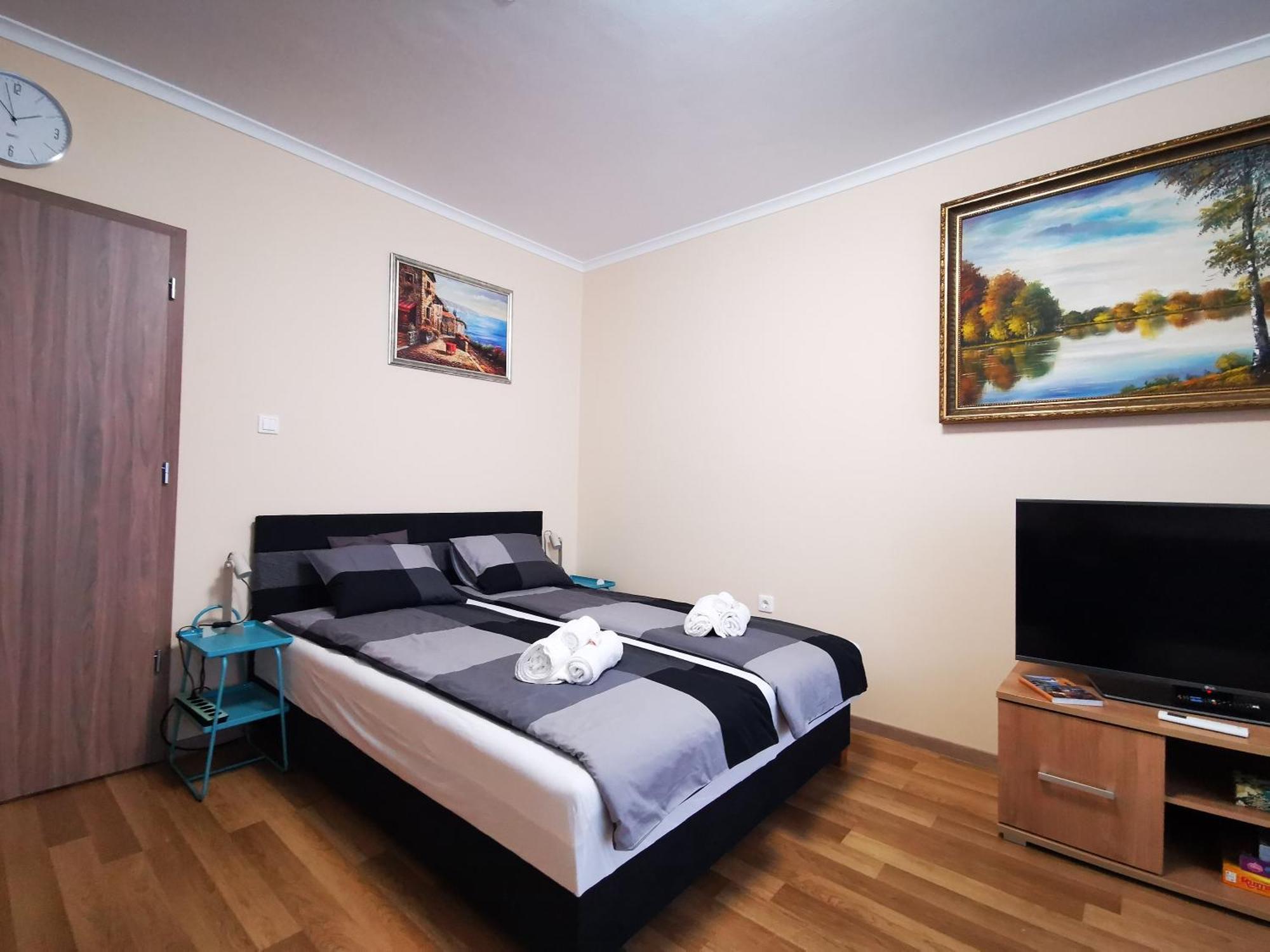 Central Park Apartman Szekszárd Exterior foto